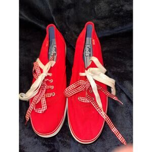 VINTAGE 80's EIGHTIES RED KEDS SNEAKERS W/ SLIGHT PLATFORM & DOUBLE LACES 7.5